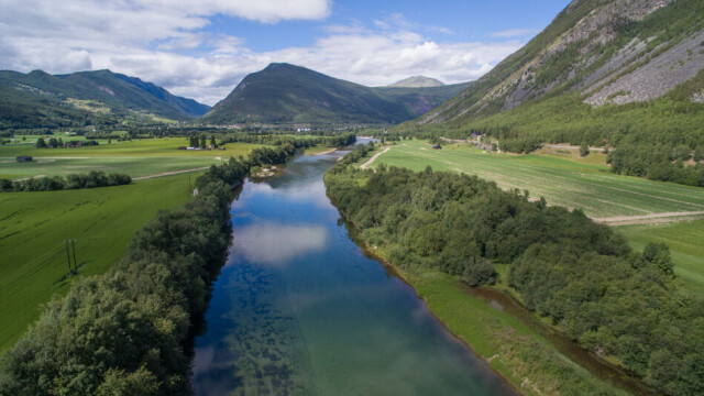 Film – clear water fishing in Laagen river
